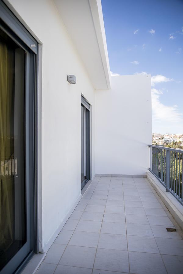 B04 - Luxury 2 Bed W Terrace Pool Apartment Lagos Exterior foto