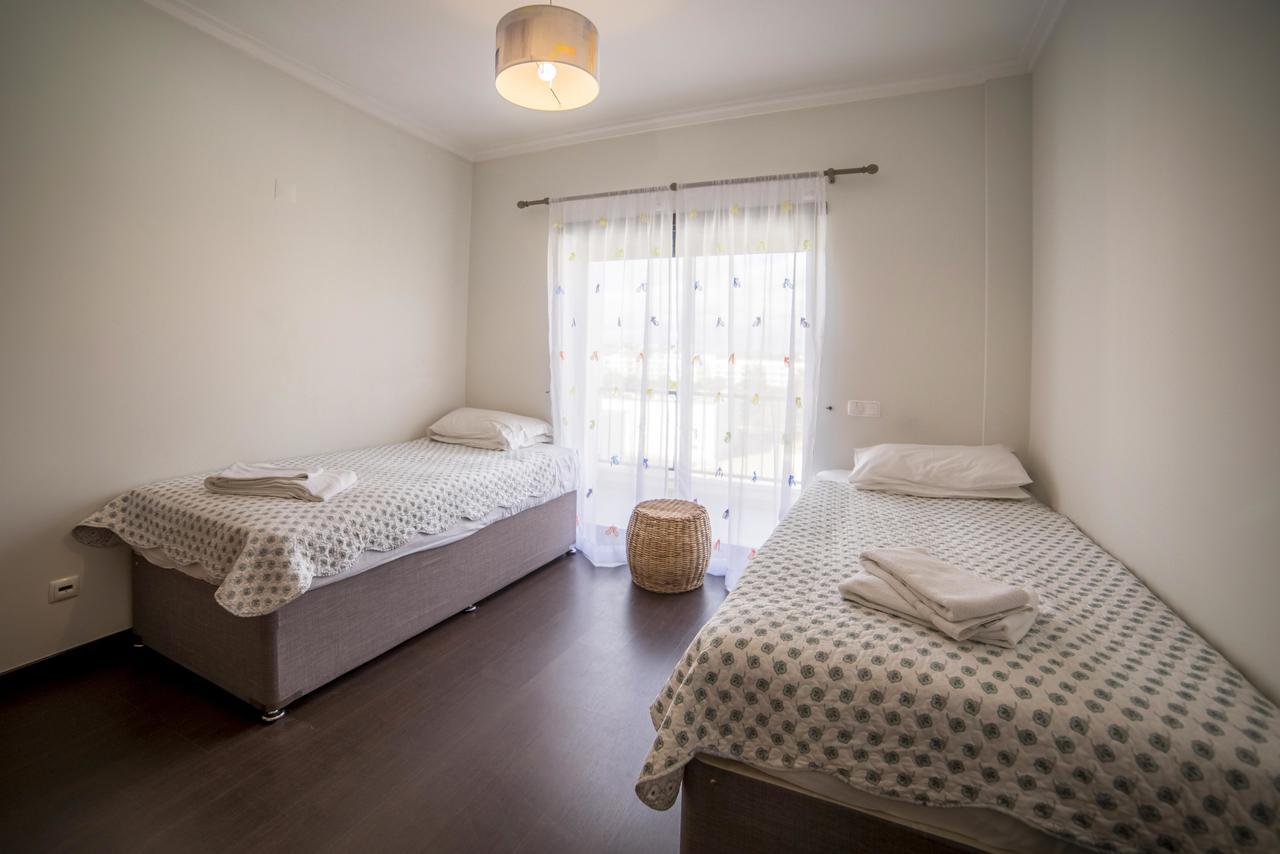 B04 - Luxury 2 Bed W Terrace Pool Apartment Lagos Exterior foto